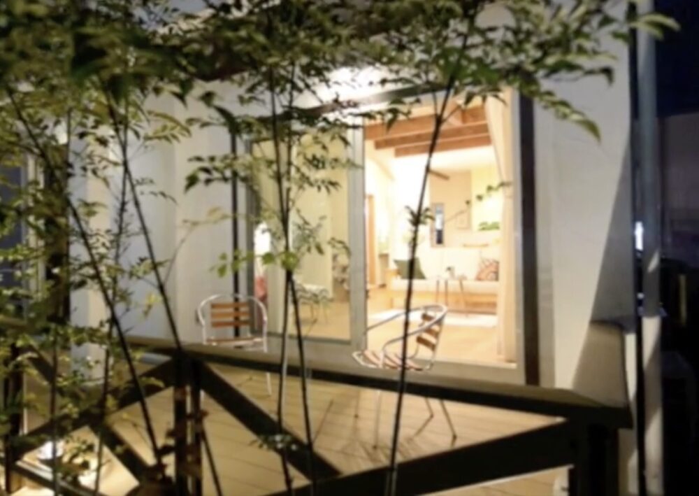 みくに工務店の施工事例 LDKとつながるウッドデッキ