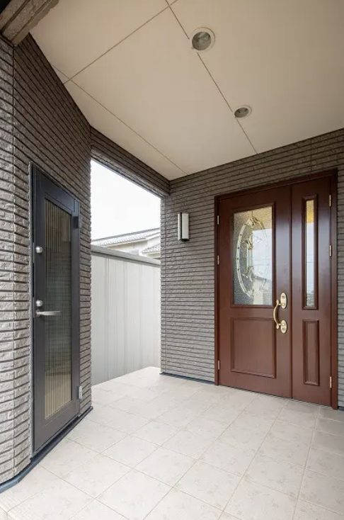羽田建設の玄関・ポーチ施工事例
