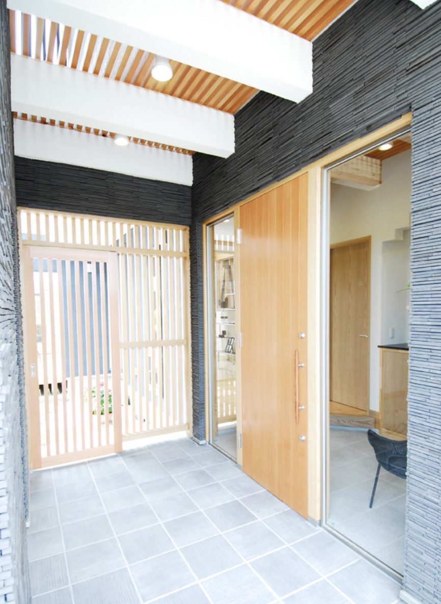 アトリエコア建築設計事務所の玄関アプローチ施工事例
