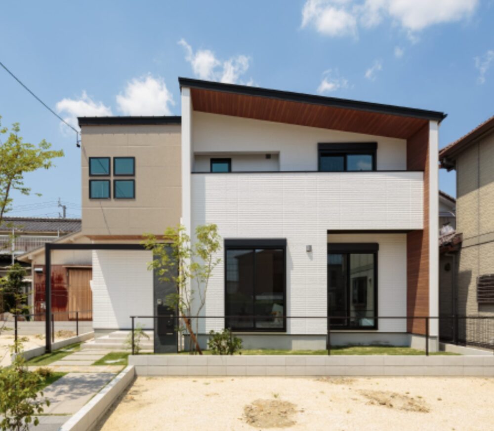グリンホームのシンプルモダン外観施工事例